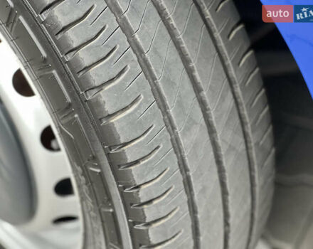 Рено Мастєр 2020 у Дубно на Automoto.ua Синій Рено Мастєр, об'ємом двигуна 2.3 л та пробігом 221 тис. км за 18900 $, фото 53 на Automoto.ua