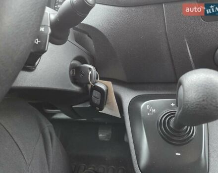 Синій Рено Мастєр, об'ємом двигуна 2.3 л та пробігом 138 тис. км за 21900 $, фото 37 на Automoto.ua