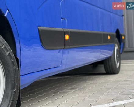 Синий Рено Мастер, объемом двигателя 2.3 л и пробегом 221 тыс. км за 18900 $, фото 18 на Automoto.ua