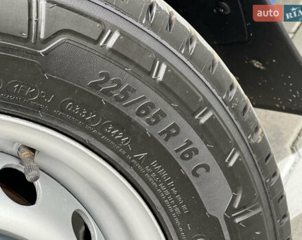 Синий Рено Мастер, объемом двигателя 2.3 л и пробегом 221 тыс. км за 18900 $, фото 74 на Automoto.ua