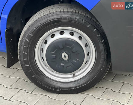 Синий Рено Мастер, объемом двигателя 2.3 л и пробегом 221 тыс. км за 18900 $, фото 70 на Automoto.ua