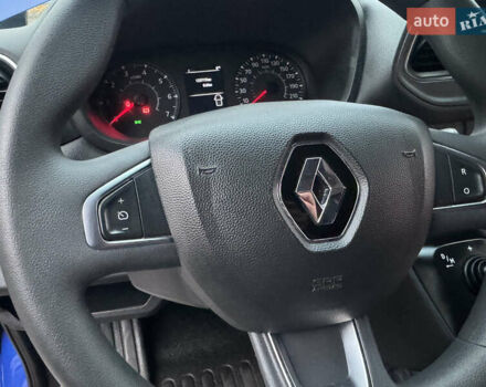 Синий Рено Мастер, объемом двигателя 2.3 л и пробегом 123 тыс. км за 24900 $, фото 40 на Automoto.ua