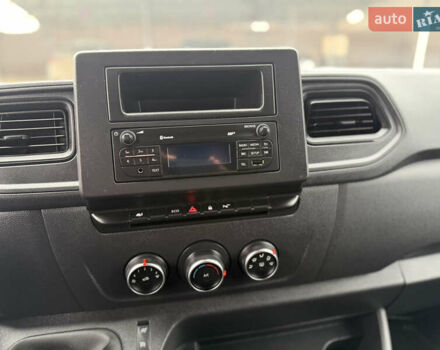 Синій Рено Мастєр, об'ємом двигуна 2.3 л та пробігом 160 тис. км за 22300 $, фото 19 на Automoto.ua