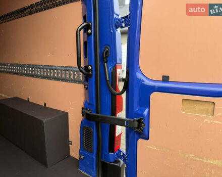 Синій Рено Мастєр, об'ємом двигуна 2.3 л та пробігом 160 тис. км за 22300 $, фото 29 на Automoto.ua