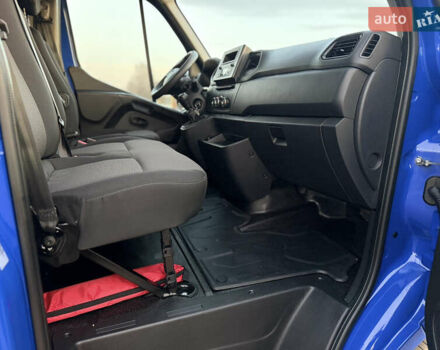 Синій Рено Мастєр, об'ємом двигуна 2.3 л та пробігом 179 тис. км за 22300 $, фото 21 на Automoto.ua