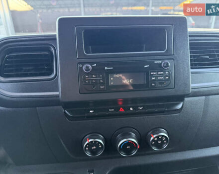 Синій Рено Мастєр, об'ємом двигуна 2.3 л та пробігом 159 тис. км за 22300 $, фото 21 на Automoto.ua