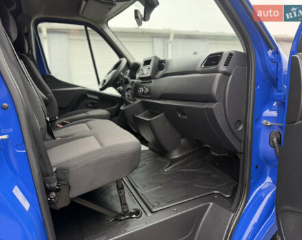 Синій Рено Мастєр, об'ємом двигуна 2.3 л та пробігом 160 тис. км за 22300 $, фото 22 на Automoto.ua