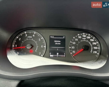 Синий Рено Мастер, объемом двигателя 2.3 л и пробегом 188 тыс. км за 22300 $, фото 16 на Automoto.ua