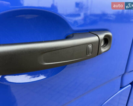 Синий Рено Мастер, объемом двигателя 2.3 л и пробегом 212 тыс. км за 24799 $, фото 48 на Automoto.ua