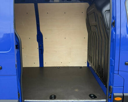 Синий Рено Мастер, объемом двигателя 2.3 л и пробегом 220 тыс. км за 24799 $, фото 114 на Automoto.ua