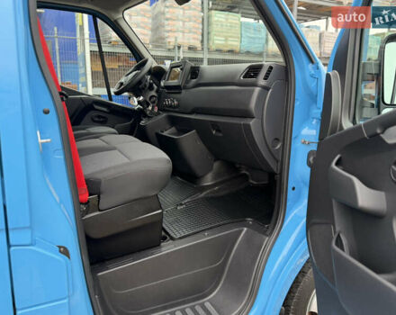 Синий Рено Мастер, объемом двигателя 2.3 л и пробегом 27 тыс. км за 33900 $, фото 24 на Automoto.ua