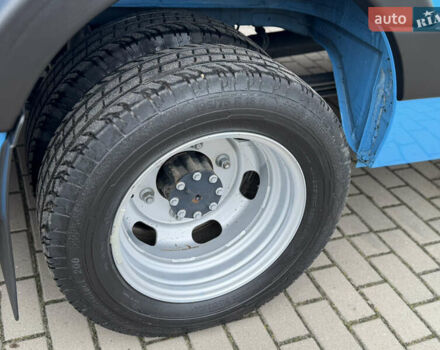 Синий Рено Мастер, объемом двигателя 2.3 л и пробегом 27 тыс. км за 33900 $, фото 22 на Automoto.ua