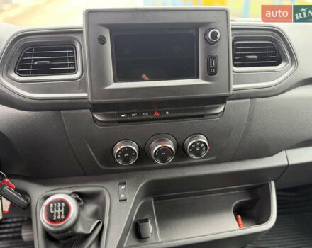 Синий Рено Мастер, объемом двигателя 2.3 л и пробегом 27 тыс. км за 33900 $, фото 33 на Automoto.ua