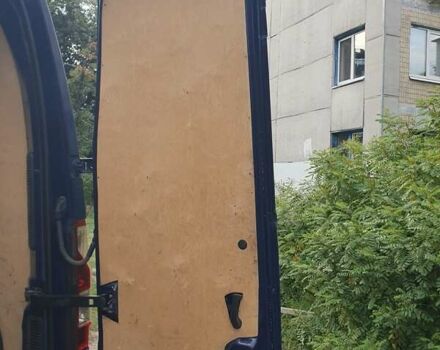 Синій Рено Мастєр, об'ємом двигуна 2.3 л та пробігом 240 тис. км за 11200 $, фото 4 на Automoto.ua