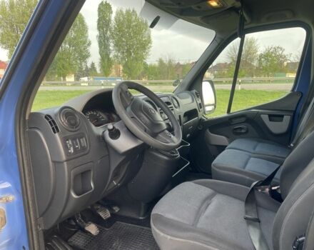 Синий Рено Мастер, объемом двигателя 2.3 л и пробегом 250 тыс. км за 15300 $, фото 4 на Automoto.ua