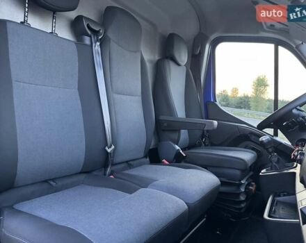 Синій Рено Мастєр, об'ємом двигуна 2.3 л та пробігом 200 тис. км за 21500 $, фото 37 на Automoto.ua