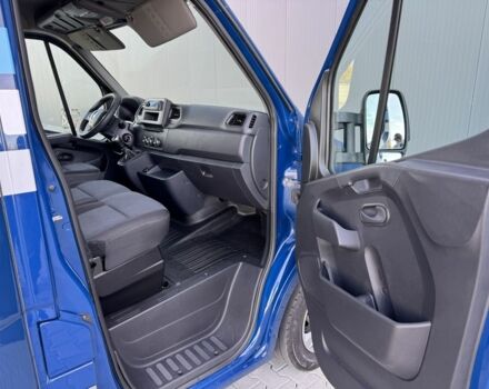 Синій Рено Мастєр, об'ємом двигуна 2.3 л та пробігом 55 тис. км за 17799 $, фото 15 на Automoto.ua