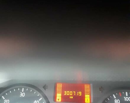 Синій Рено Мастєр, об'ємом двигуна 2.95 л та пробігом 300 тис. км за 14000 $, фото 13 на Automoto.ua