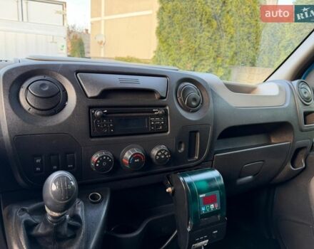 Синий Рено Мастер, объемом двигателя 2.3 л и пробегом 275 тыс. км за 19300 $, фото 60 на Automoto.ua