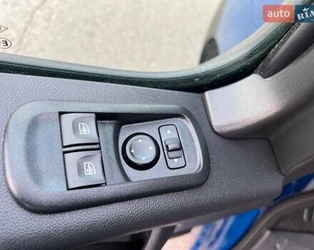 Синій Рено Мастєр, об'ємом двигуна 2.3 л та пробігом 274 тис. км за 27999 $, фото 113 на Automoto.ua