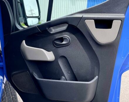 Синий Рено Мастер, объемом двигателя 2.3 л и пробегом 42000 тыс. км за 16500 $, фото 11 на Automoto.ua