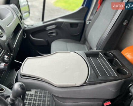 Синій Рено Мастєр, об'ємом двигуна 2.3 л та пробігом 250 тис. км за 17999 $, фото 34 на Automoto.ua