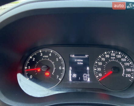 Синий Рено Мастер, объемом двигателя 2.3 л и пробегом 311 тыс. км за 19350 $, фото 6 на Automoto.ua