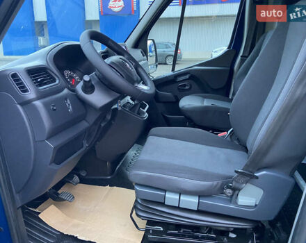 Синий Рено Мастер, объемом двигателя 2.3 л и пробегом 311 тыс. км за 19350 $, фото 7 на Automoto.ua