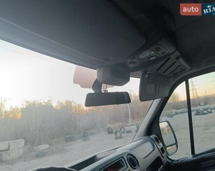 Синій Рено Мастєр, об'ємом двигуна 2.3 л та пробігом 334 тис. км за 14500 $, фото 7 на Automoto.ua