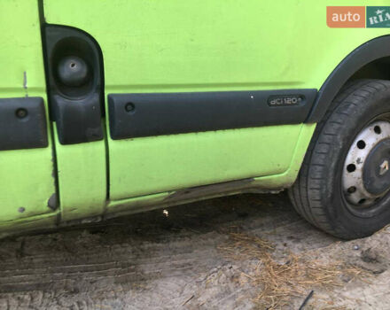 Зеленый Рено Мастер, объемом двигателя 2.46 л и пробегом 565 тыс. км за 6499 $, фото 2 на Automoto.ua