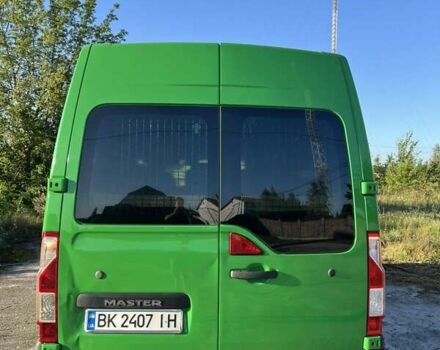 Зеленый Рено Мастер, объемом двигателя 2.3 л и пробегом 440 тыс. км за 13500 $, фото 3 на Automoto.ua