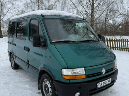 Зеленый Рено Мастер, объемом двигателя 2.2 л и пробегом 110 тыс. км за 11500 $, фото 1 на Automoto.ua