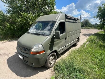Зеленый Рено Мастер, объемом двигателя 2.4 л и пробегом 540 тыс. км за 4500 $, фото 1 на Automoto.ua