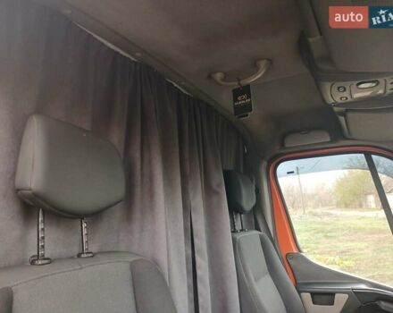 Оранжевый Рено Мастер, объемом двигателя 2.3 л и пробегом 403 тыс. км за 15500 $, фото 20 на Automoto.ua