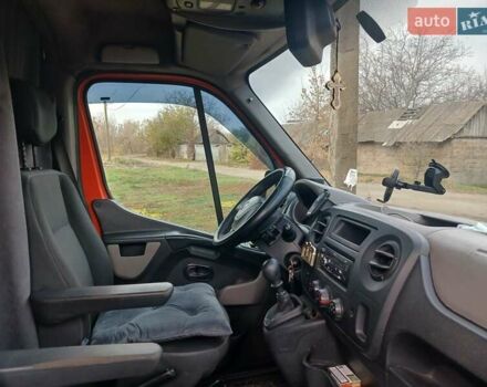 Оранжевый Рено Мастер, объемом двигателя 2.3 л и пробегом 403 тыс. км за 15500 $, фото 21 на Automoto.ua