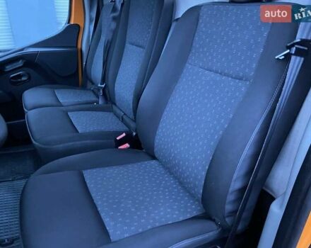 Оранжевый Рено Мастер, объемом двигателя 2.3 л и пробегом 208 тыс. км за 28999 $, фото 39 на Automoto.ua