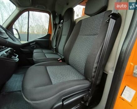 Оранжевый Рено Мастер, объемом двигателя 2.3 л и пробегом 209 тыс. км за 28999 $, фото 41 на Automoto.ua