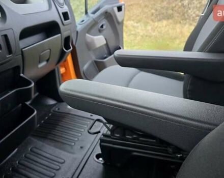 Помаранчевий Рено Мастєр, об'ємом двигуна 2.3 л та пробігом 173 тис. км за 16200 $, фото 15 на Automoto.ua