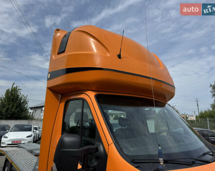 Оранжевый Рено Мастер, объемом двигателя 2.3 л и пробегом 460 тыс. км за 16800 $, фото 10 на Automoto.ua