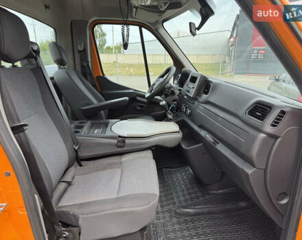 Оранжевый Рено Мастер, объемом двигателя 2.3 л и пробегом 460 тыс. км за 16800 $, фото 27 на Automoto.ua