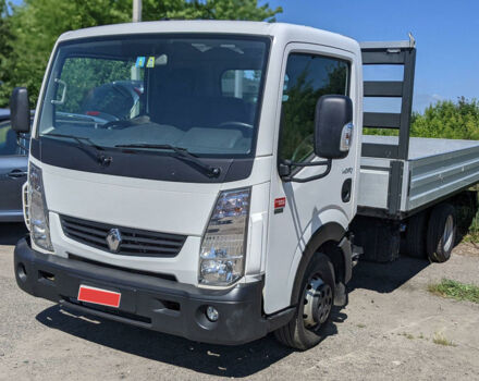 Білий Рено Максіті, об'ємом двигуна 3 л та пробігом 240 тис. км за 15900 $, фото 1 на Automoto.ua