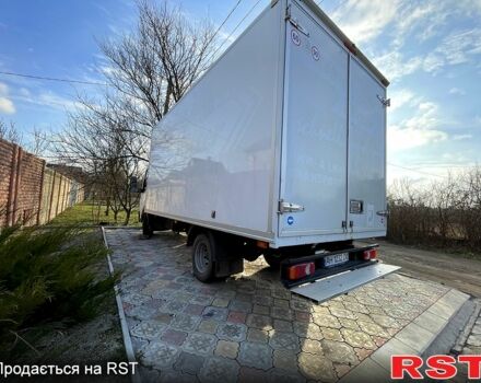 Білий Рено Максіті, об'ємом двигуна 2.5 л та пробігом 0 тис. км за 11500 $, фото 1 на Automoto.ua