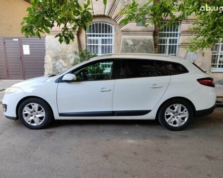 Белый Рено Меган, объемом двигателя 0 л и пробегом 190 тыс. км за 8000 $, фото 1 на Automoto.ua