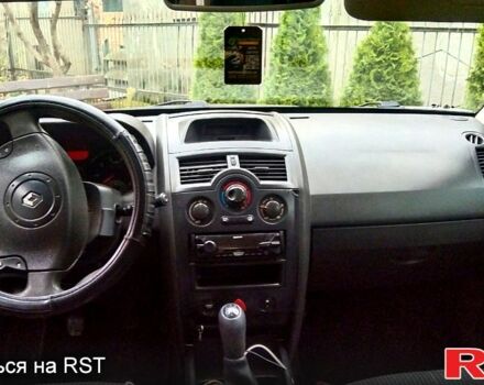 Білий Рено Меган, об'ємом двигуна 1.6 л та пробігом 240 тис. км за 3300 $, фото 5 на Automoto.ua