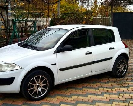 Білий Рено Меган, об'ємом двигуна 1.6 л та пробігом 240 тис. км за 3300 $, фото 2 на Automoto.ua