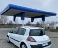 Белый Рено Меган, объемом двигателя 1.5 л и пробегом 350 тыс. км за 2800 $, фото 4 на Automoto.ua