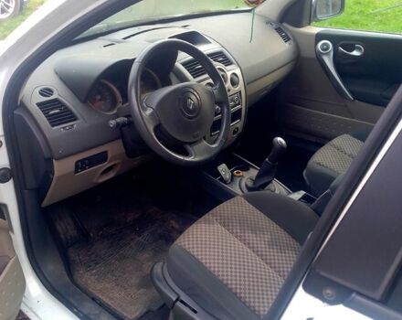 Білий Рено Меган, об'ємом двигуна 1.5 л та пробігом 240 тис. км за 1600 $, фото 5 на Automoto.ua