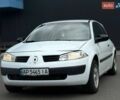 Белый Рено Меган, объемом двигателя 1.39 л и пробегом 228 тыс. км за 3200 $, фото 3 на Automoto.ua