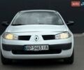 Белый Рено Меган, объемом двигателя 1.39 л и пробегом 228 тыс. км за 3200 $, фото 5 на Automoto.ua