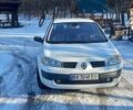 Белый Рено Меган, объемом двигателя 1.4 л и пробегом 208 тыс. км за 4400 $, фото 1 на Automoto.ua